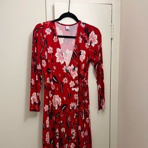 NWOT Old Navy Red floral wrap dress. Small Petite